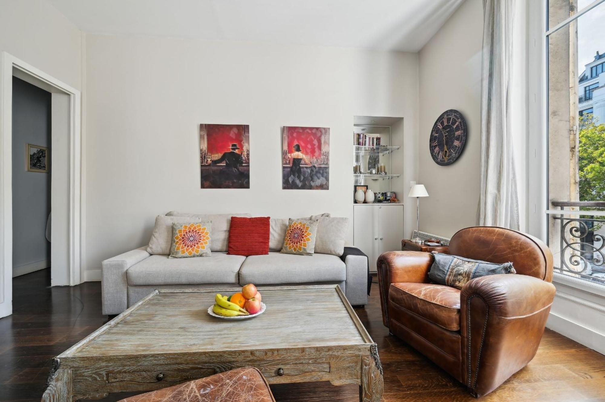 Champs-Elysees & Arc De Triomphe - Cityapartmentstay París Exterior foto